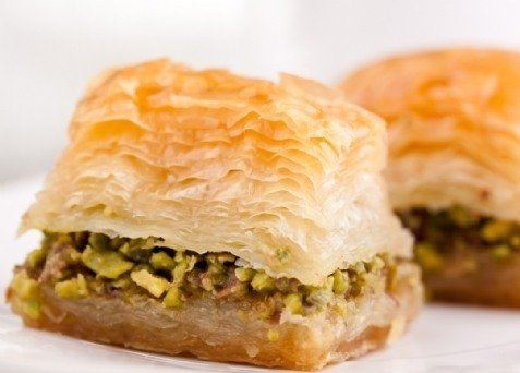 Durum buğdayı ve sert buğday paçalından üretilmiş düşük küllü buğday unu